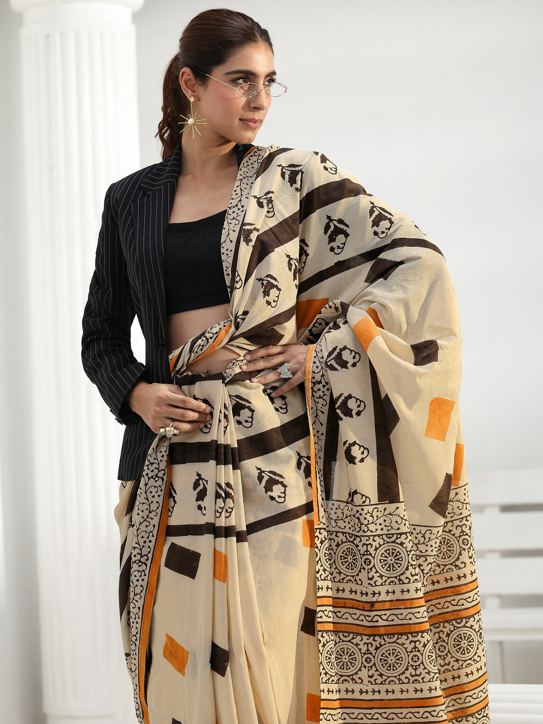Beige Geometric Print Cotton Saree