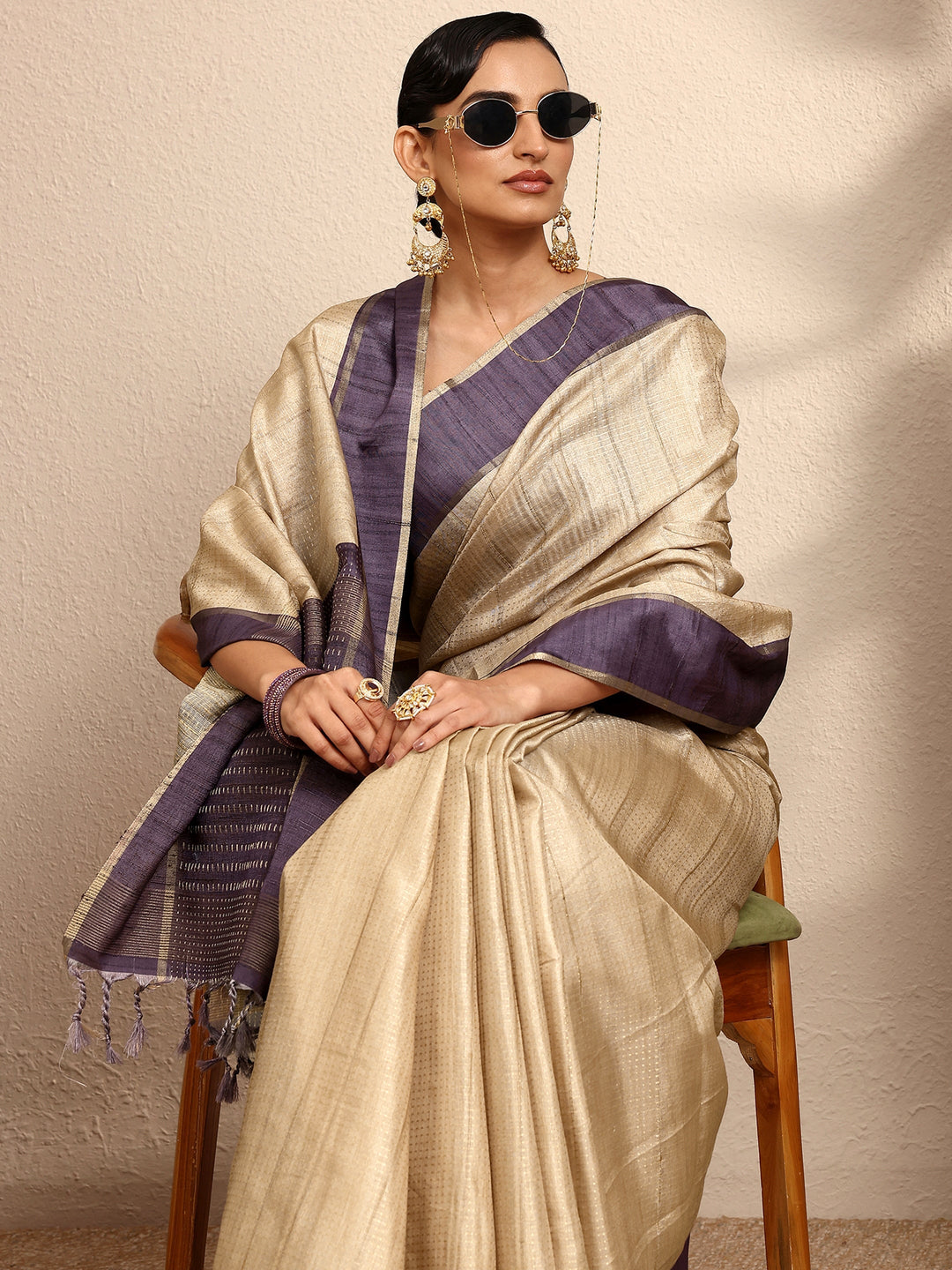 Beige Woven Design Banarsi Silk Blend Saree With Unstitched Blouse Piece