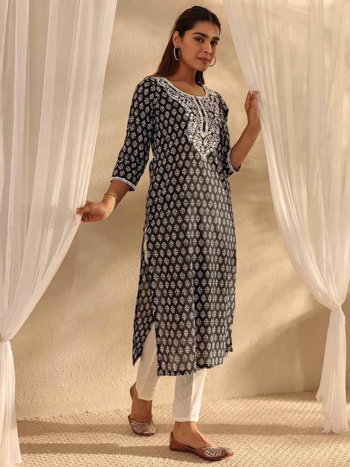 Black Ethnic Motif Printed Cotton Straight Kurta