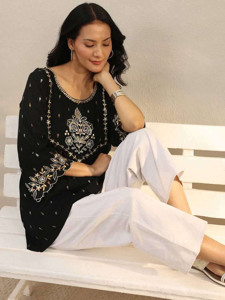 Black Floral Printed Rayon A-Line Short Kurti