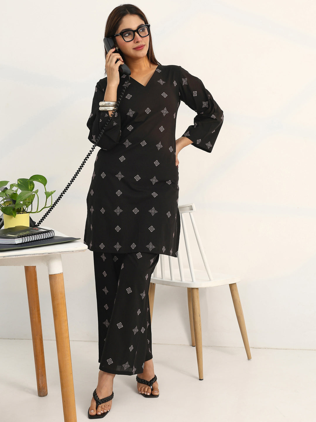 Black Geometric Printed Cotton Blend Straight Kurta Set