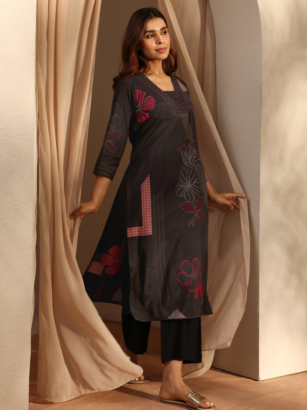 Black Printed Silk Blend Straight Kurta