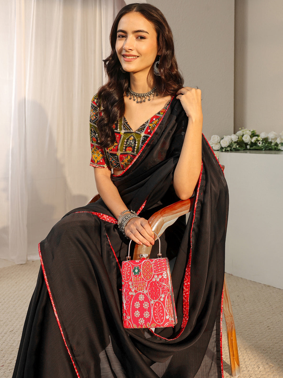 Black Solid Chiffon Saree With Unstitched Blouse Piece