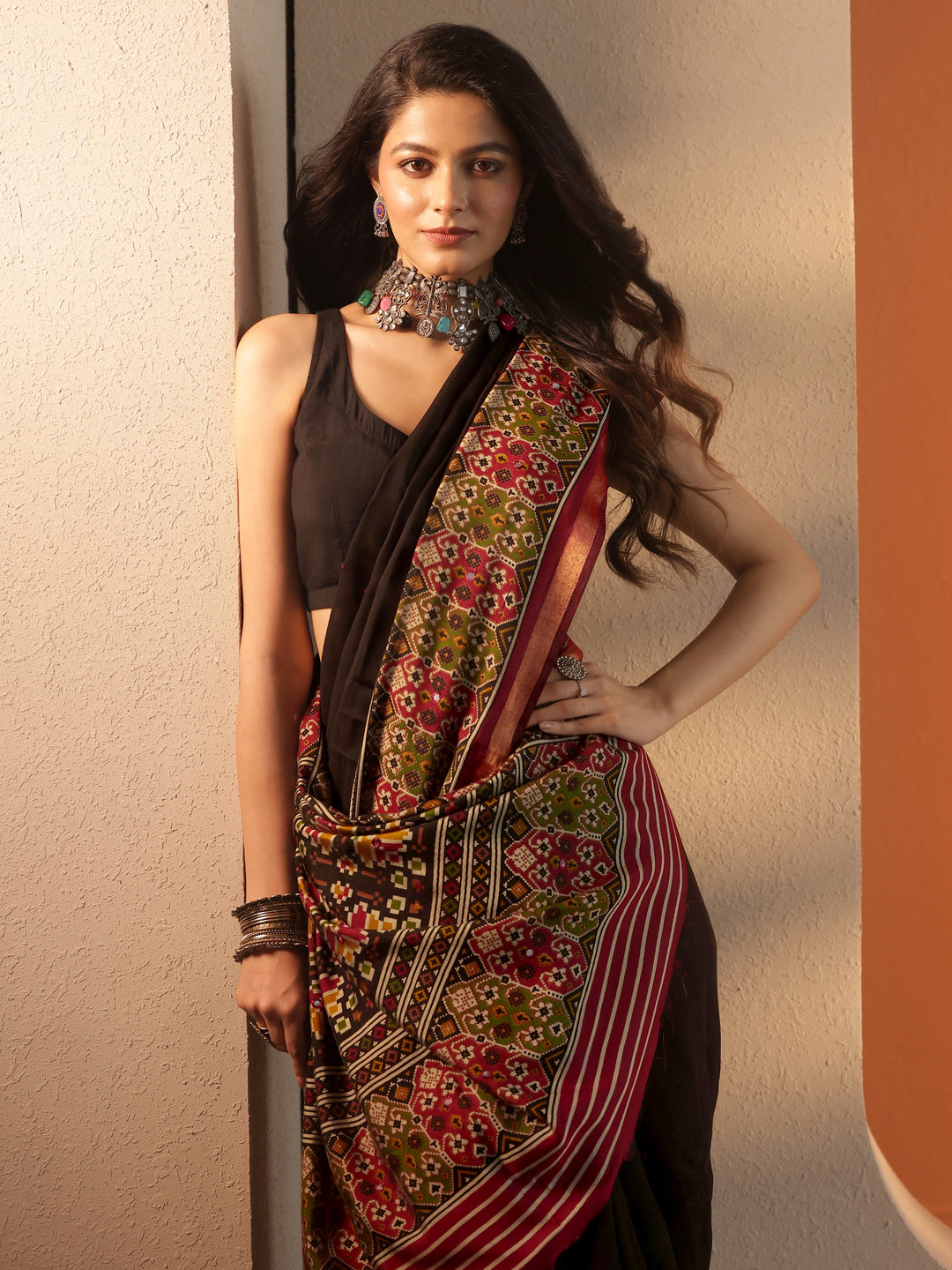 Black Solid Silk Blend Saree With Unstitched Blouse Piece