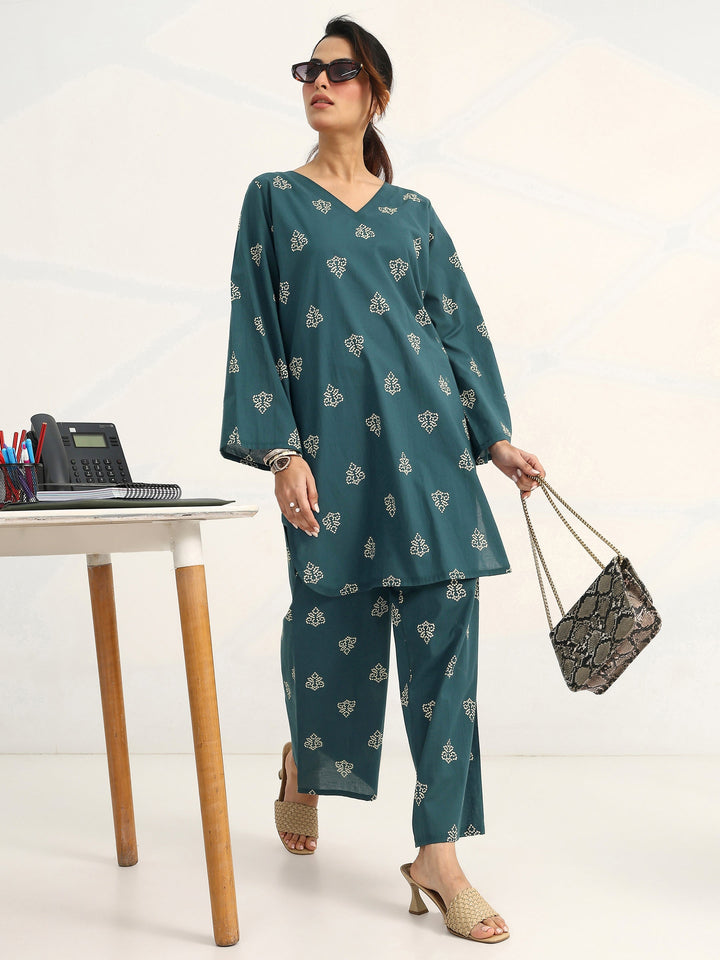 Blue Bandhani Printed Cotton Blend Straight Kurta Set