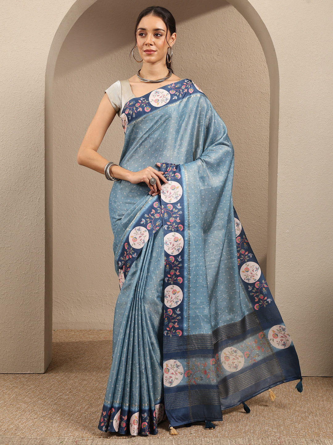 Blue Bandhani Printed Silk Blend Saree With Unstitched Blouse Piece