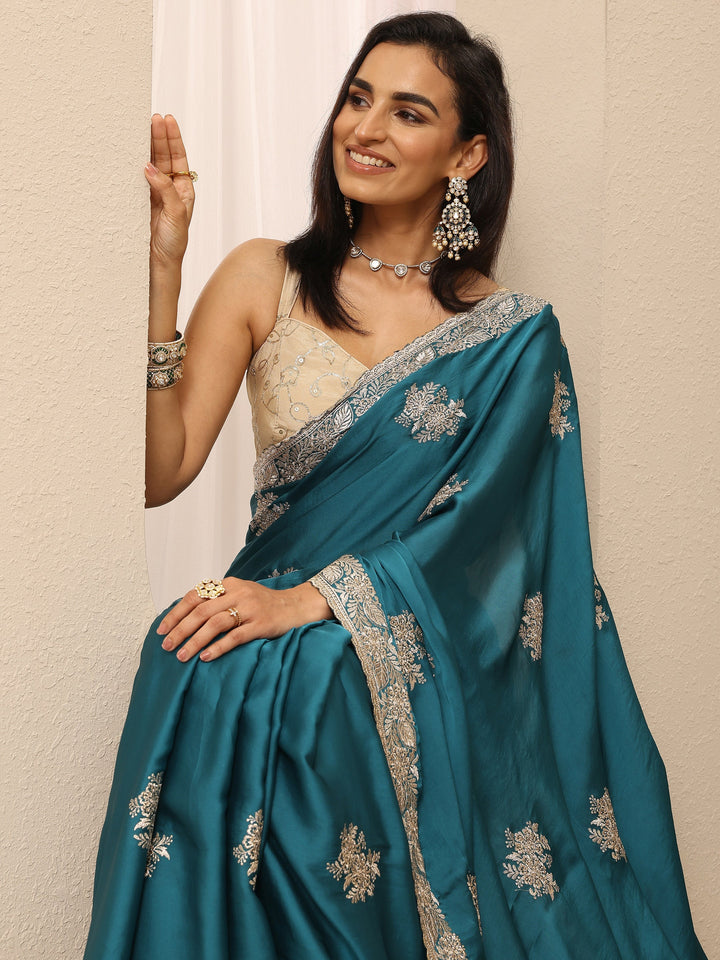 Blue Embroidered Silk Blend Saree With Unstitched Blouse Piece