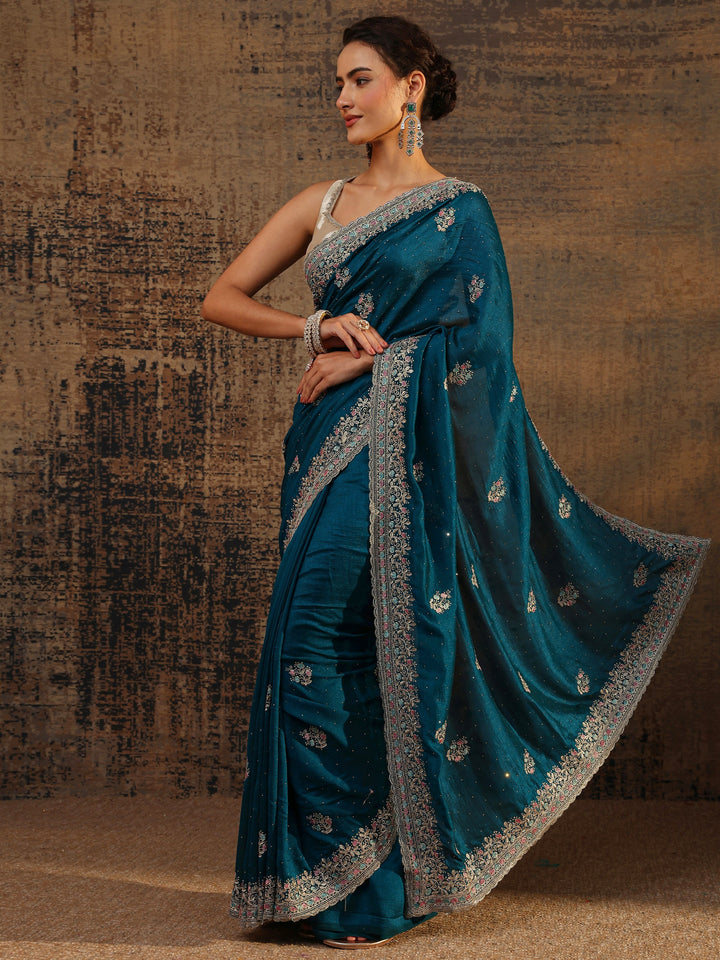 Blue Floral Embellished Silk Blend Saree With Unstitched Blouse Piece