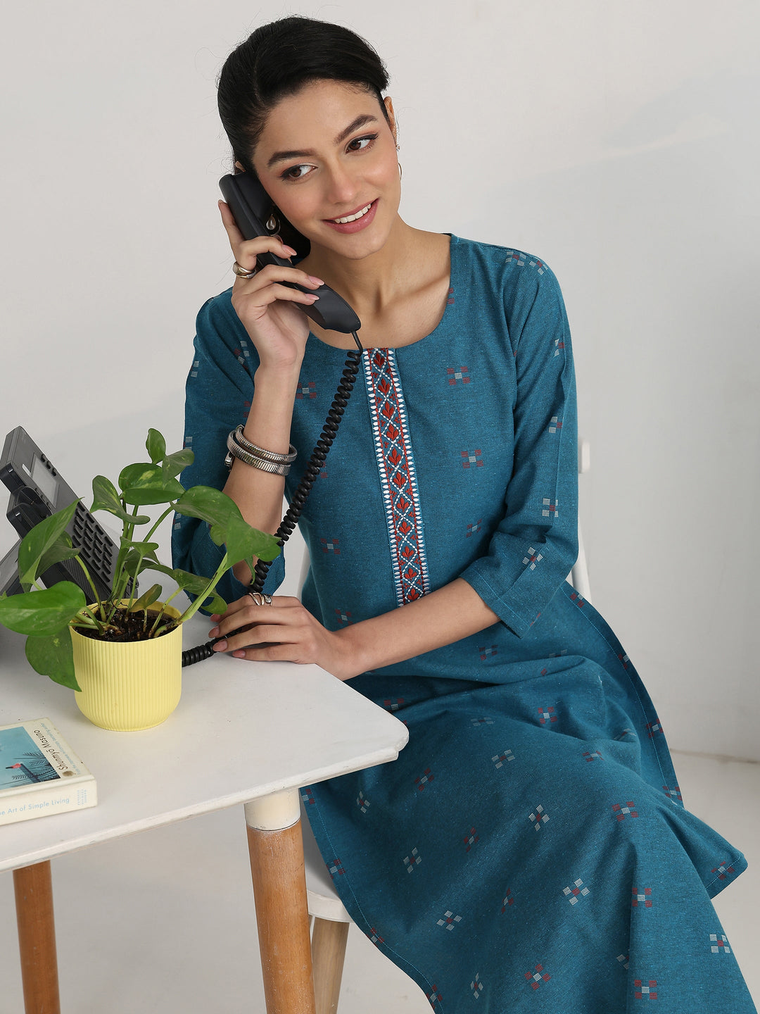 Blue Geometric Woven Design Cotton Blend Straight Kurta Set