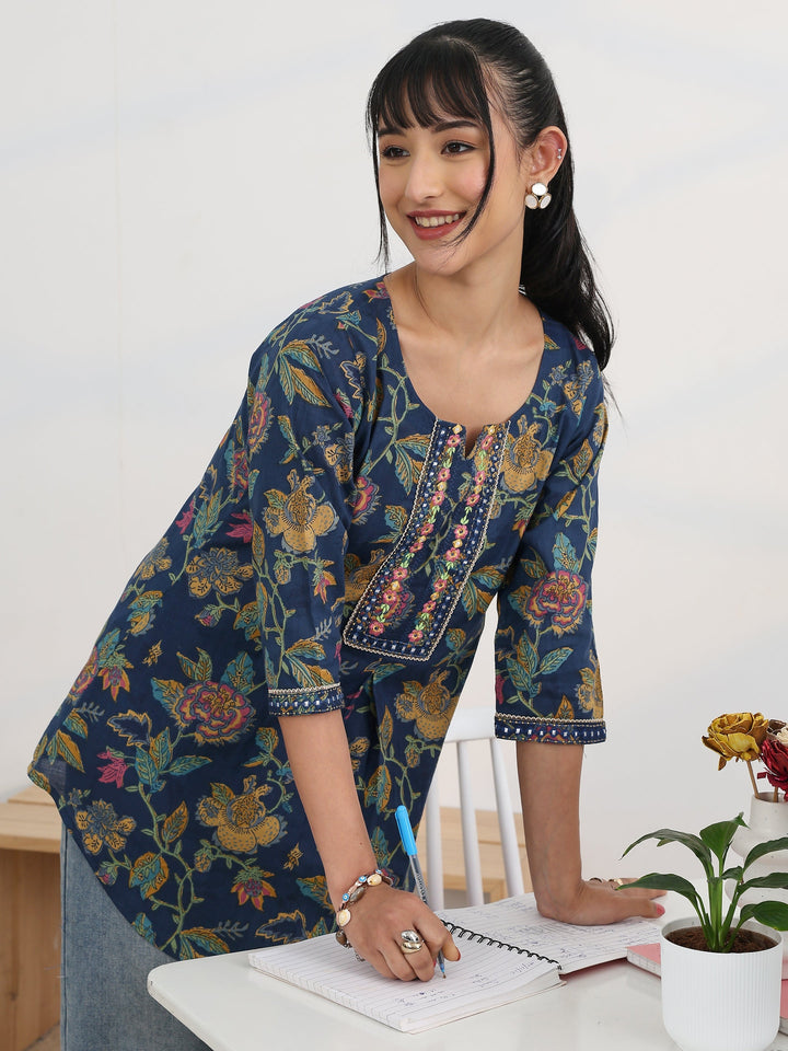 Blue Printed Cotton Straight Short Kurti