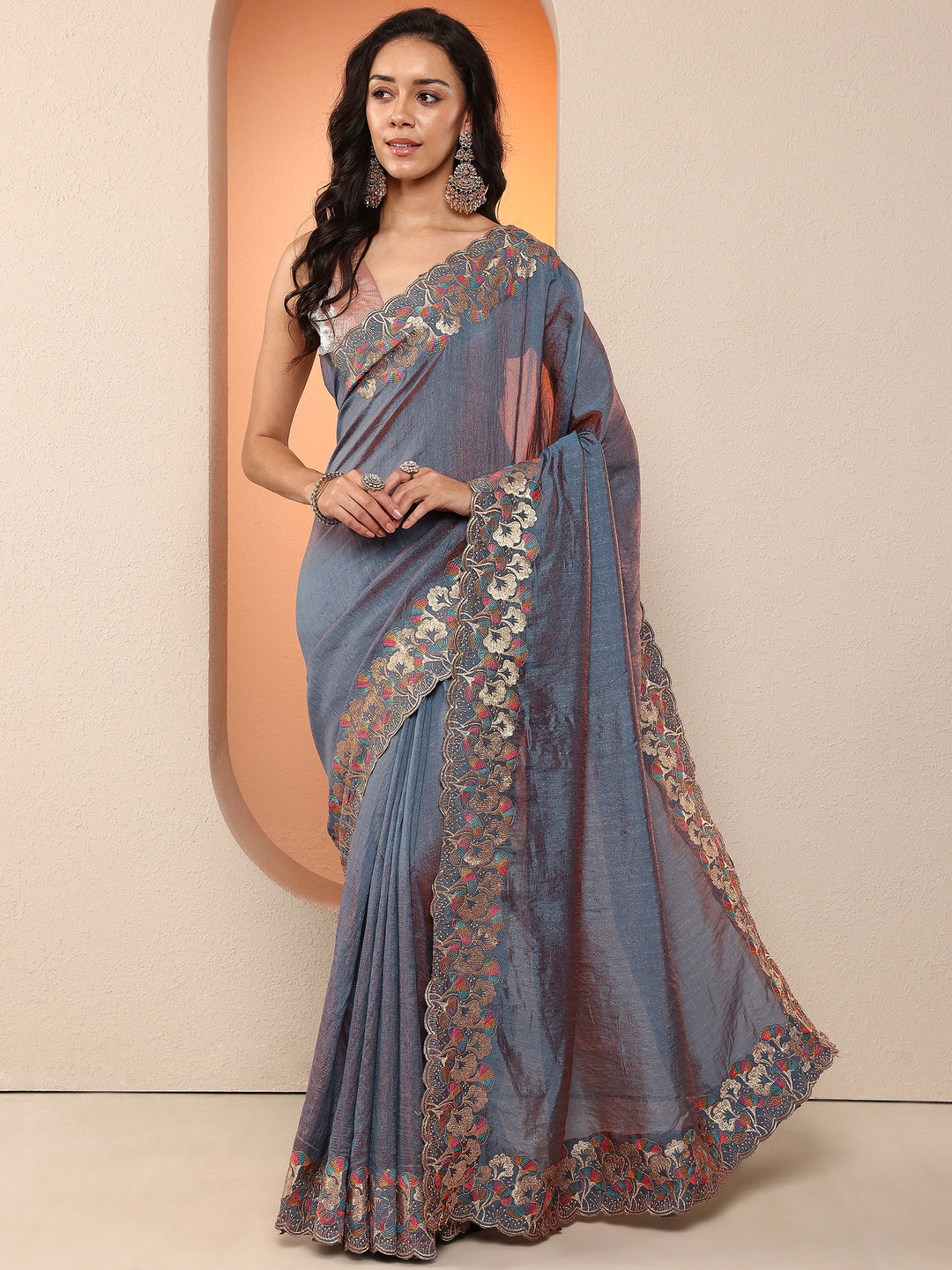 Blue Solid Silk Blend Saree With Unstitched Blouse Piece