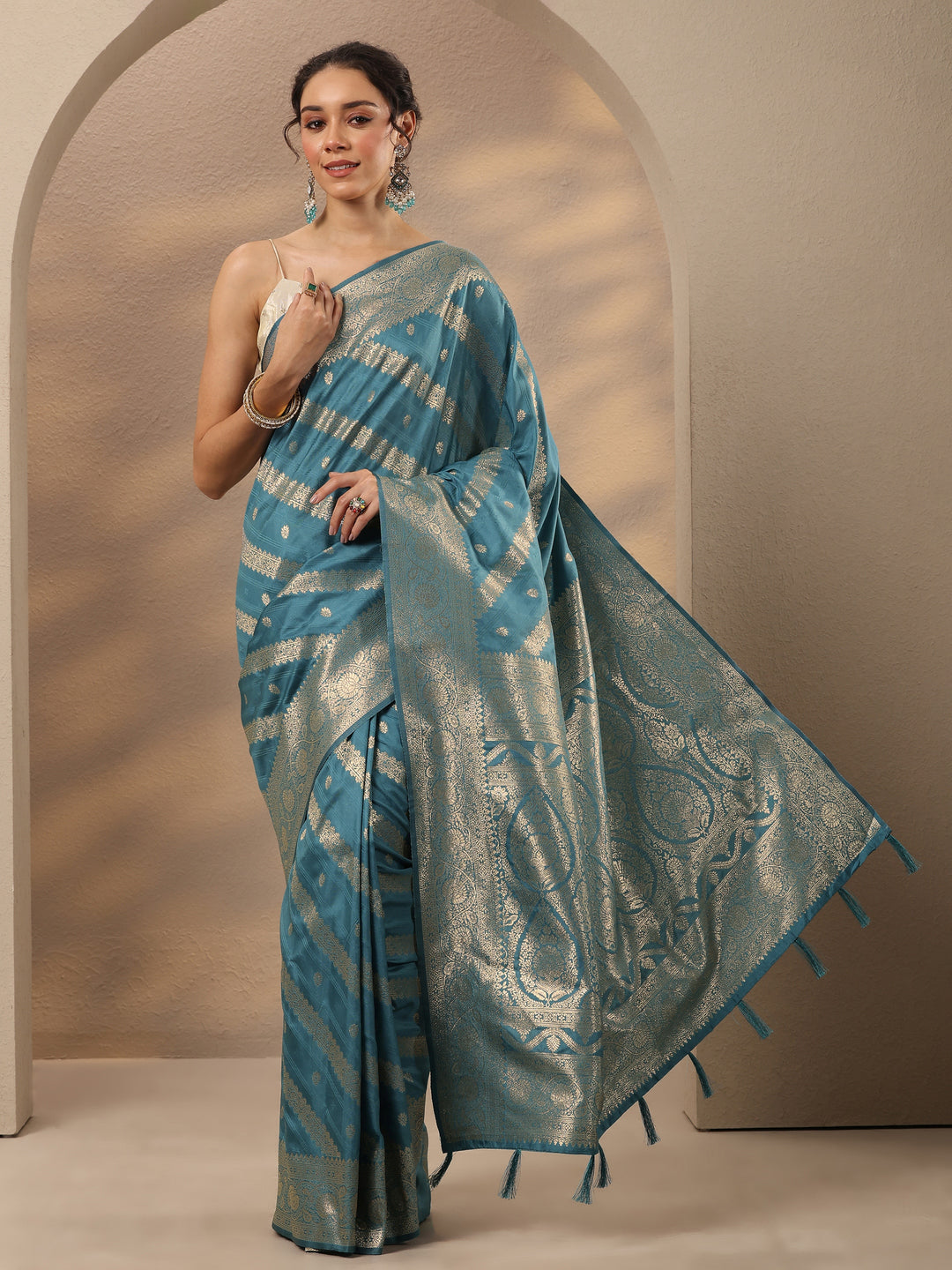 Blue Woven Design Silk Blend Saree With Unstitched Blouse Piece