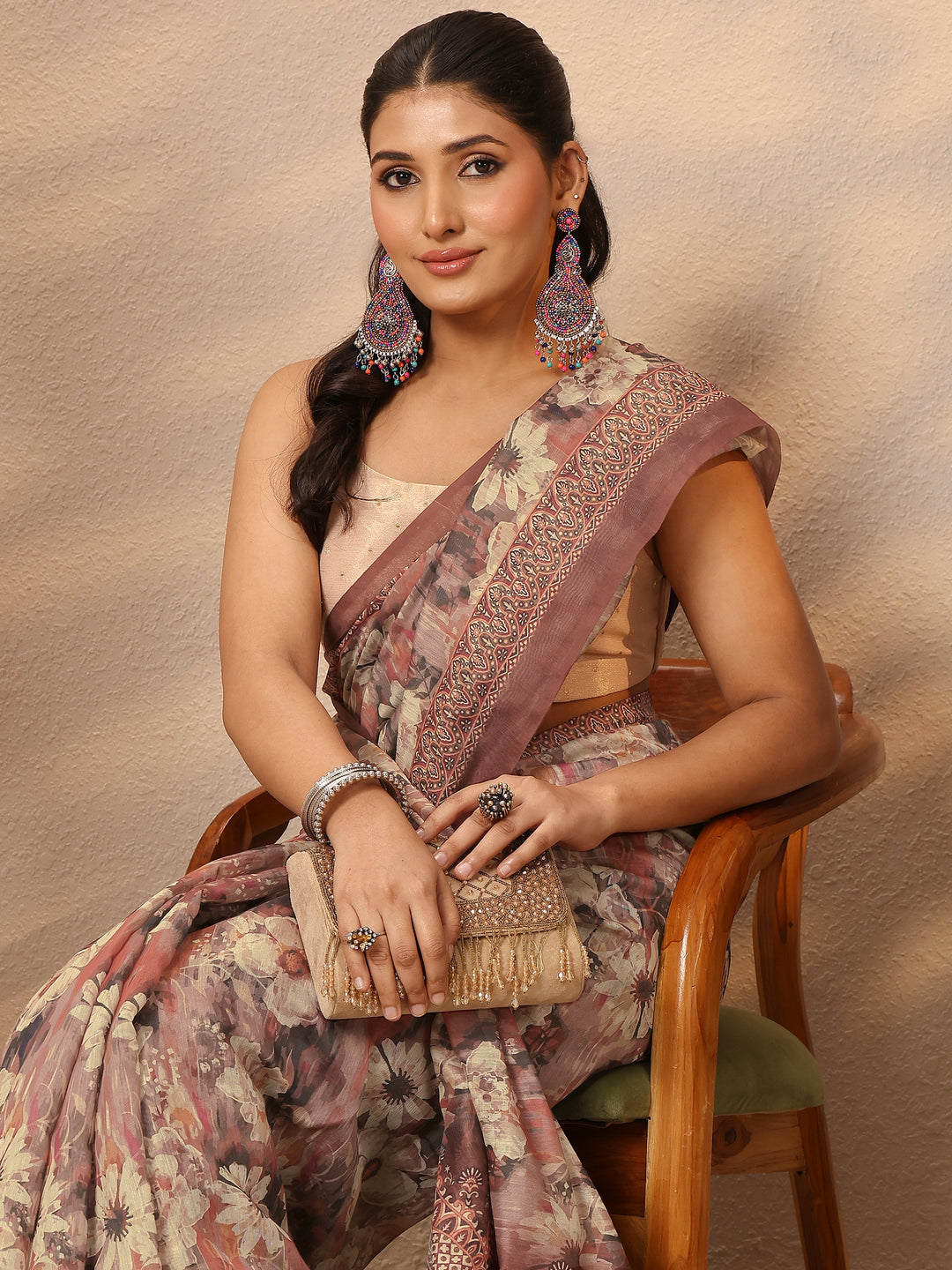 Brown Printed Silk Blend Saree With Unstitched Blouse Piece