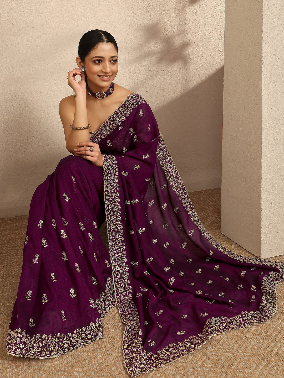 Burgundy Embellished Silk Blend Saree With Unstitched Blouse Piece