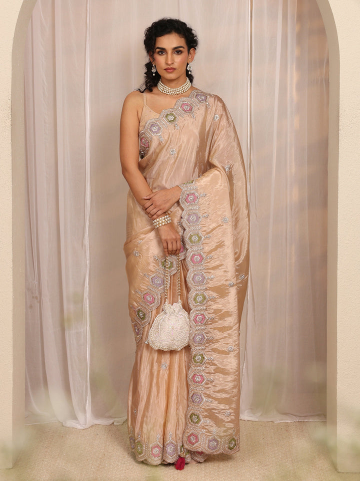 Cream Embroidered Silk Blend Saree With Unstitched Blouse Piece