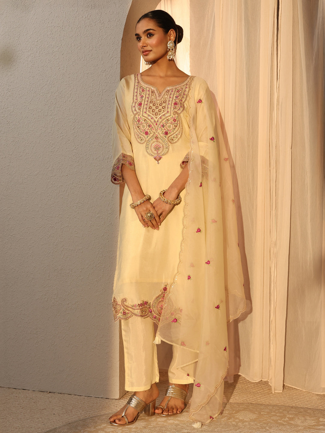 Cream Ethnic Embroidered Silk Blend Straight Suits Set With Dupatta
