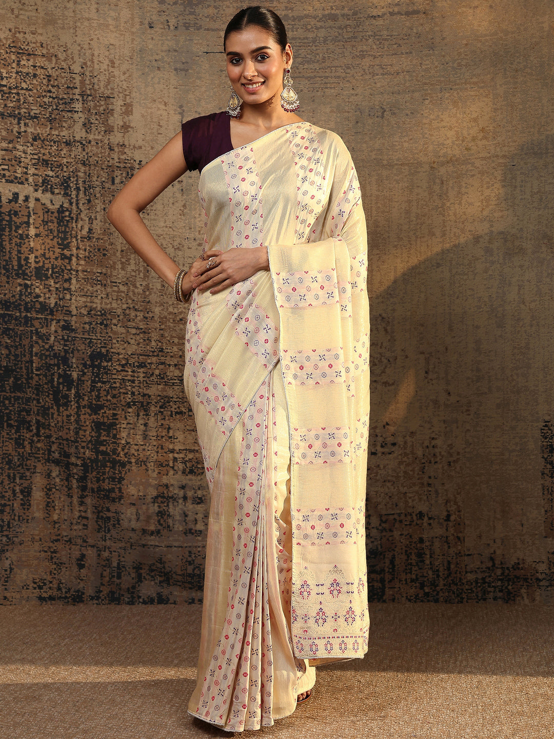 Cream Woven Design Silk Blend Saree With Unstitched Blouse Piece