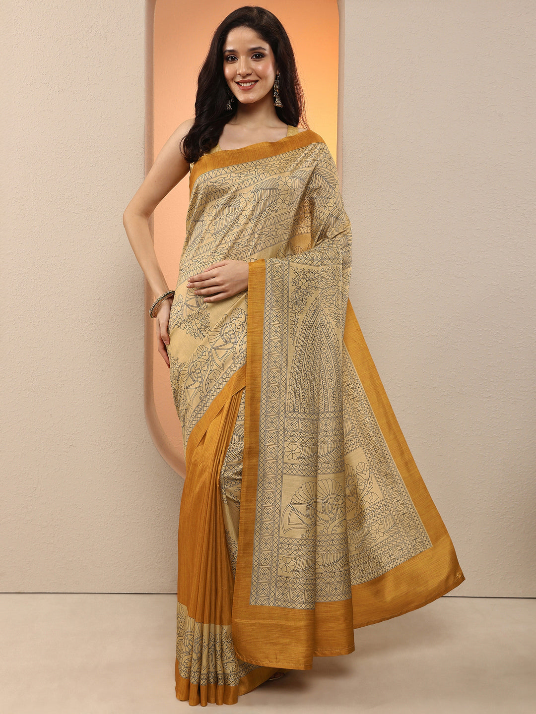 Gold Printed Silk Blend Saree With Unstitched Blouse Piece