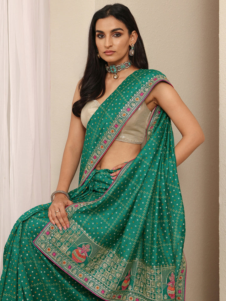 Green Bandhani Printed Silk Blend Saree With Unstitched Blouse Piece