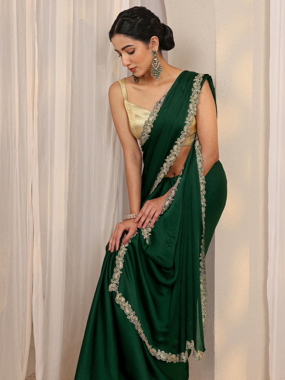 Green Embellished Satin Saree With Unstitched Blouse Piece