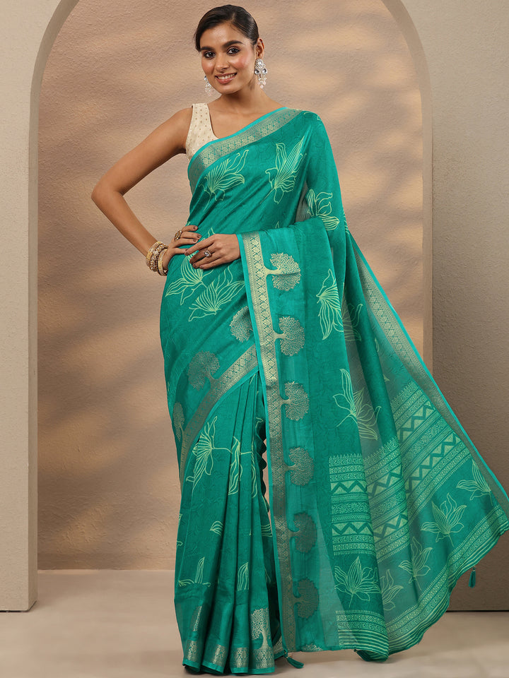 Green Embellished Silk Blend Saree With Unstitched Blouse Piece