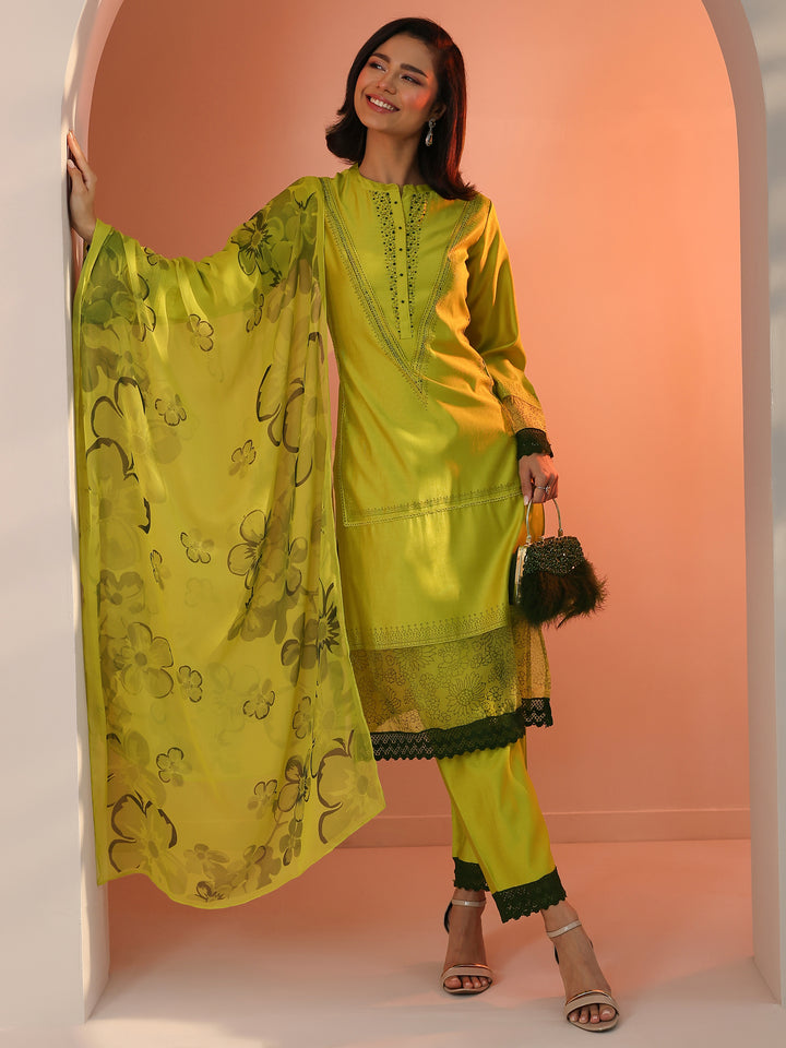 Green Embellished Silk Blend Straight Suit Set With Dupatta