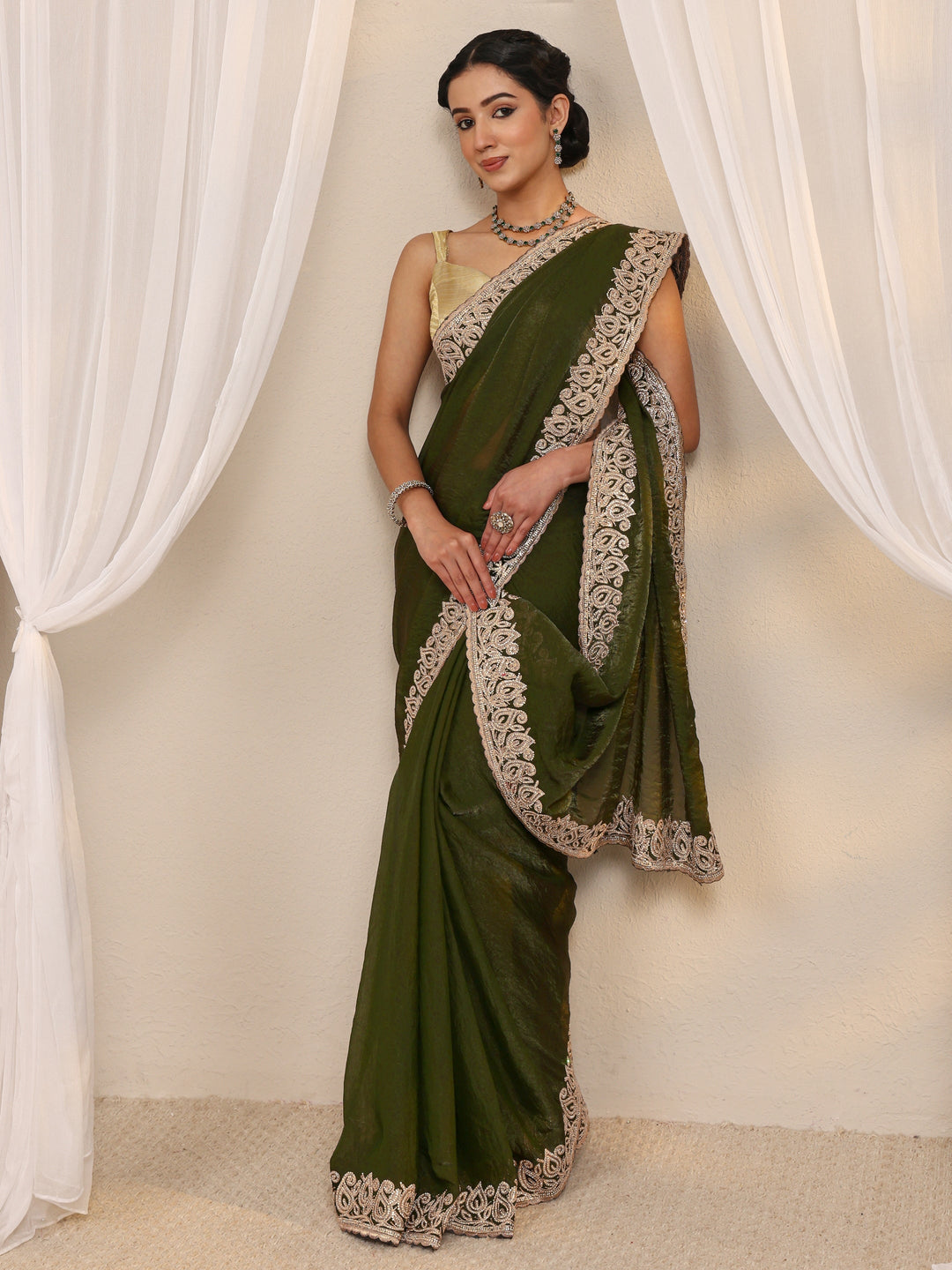 Green Embellished Tissue Saree With Unstitched Blouse Piece