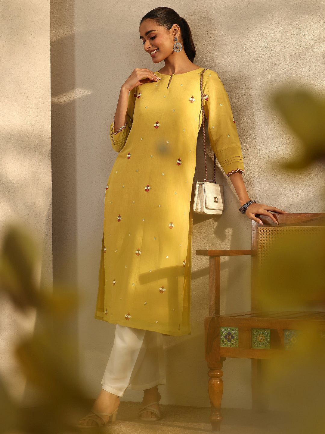 Green Embroidered Chanderi Cotton Straight Kurta