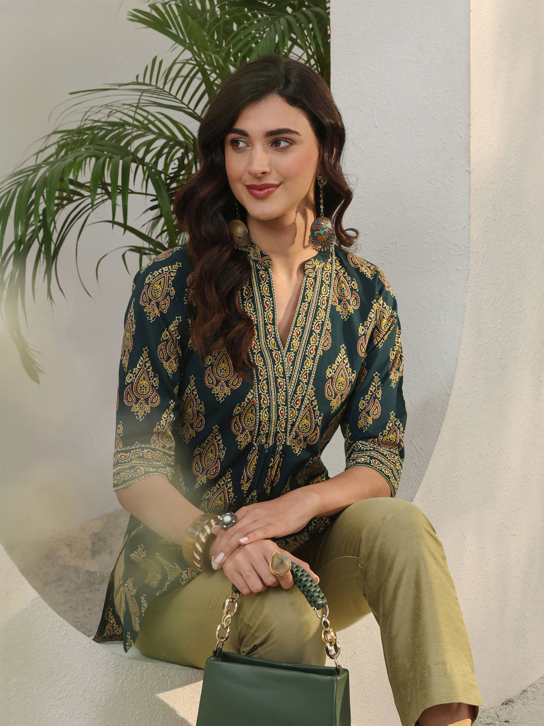 Green Ethnic Printed Cotton Straight Short Kurti
