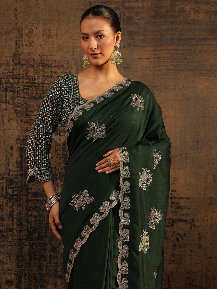 Green Floral Embroidered Silk Blend Saree With Unstitched Blouse Piece