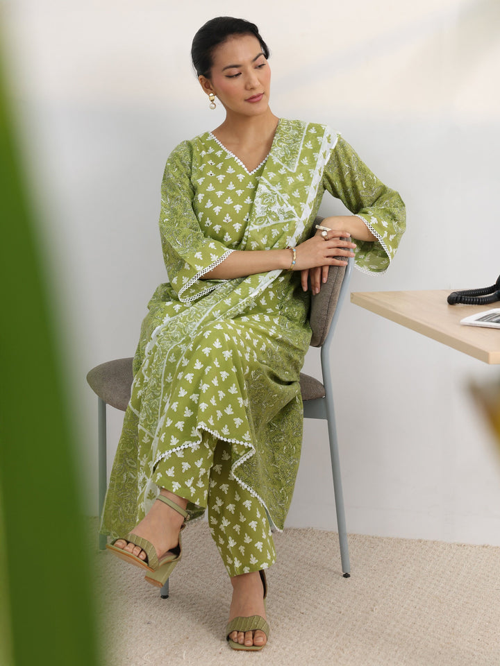Green Floral Printed Cotton Blend A-Line Suit Set With Dupatta
