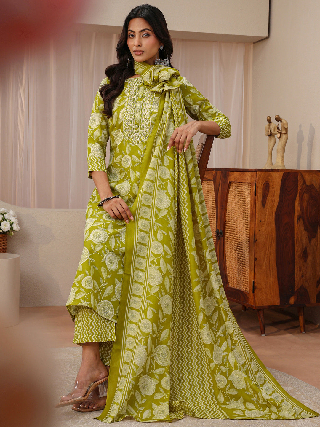 Green Floral Printed Cotton Blend Straight Suit Set