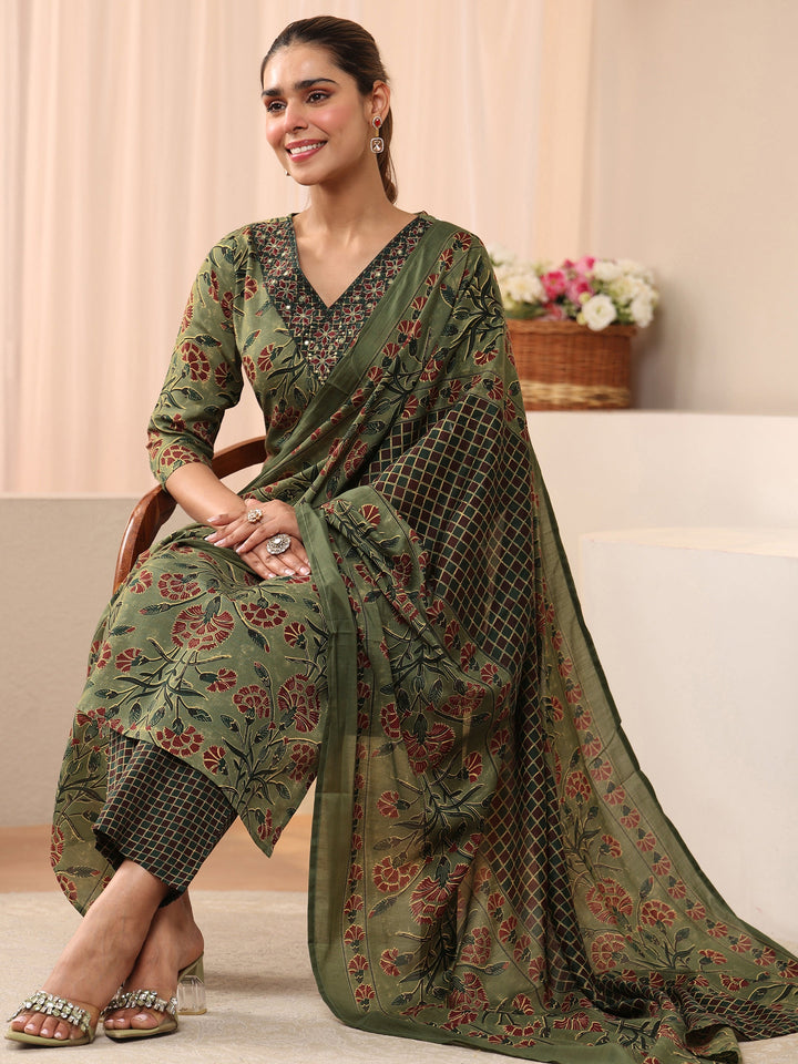 Green Floral Printed Cotton Blend Straight Suit Set