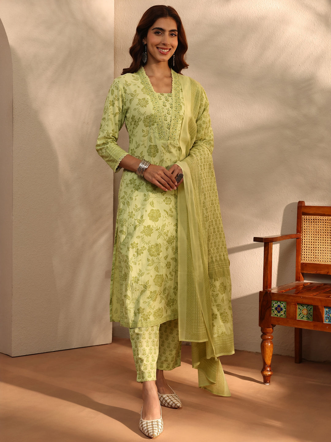 Green Floral Printed Cotton Blend Straight Suit Set With Dupatta