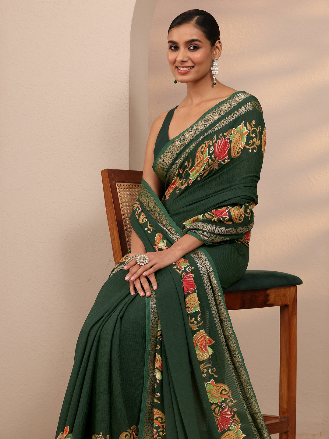 Green Floral Printed Silk Blend Saree 
With Unstitched Blouse Piece