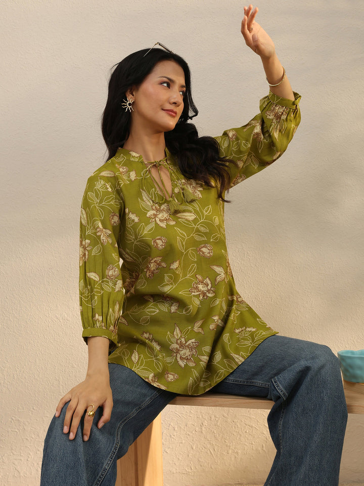 Green Floral Printed Silk Blend Tie-Up Straight Short Kurti