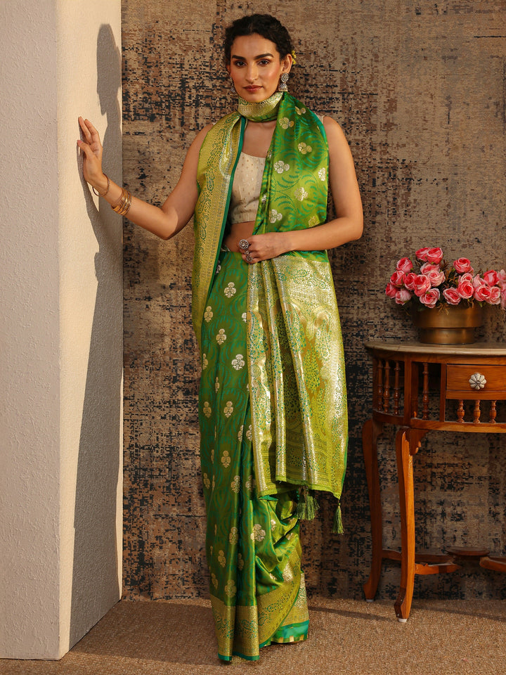 Green Floral Woven Design Silk Blend Saree With Unstitched Blouse Piece