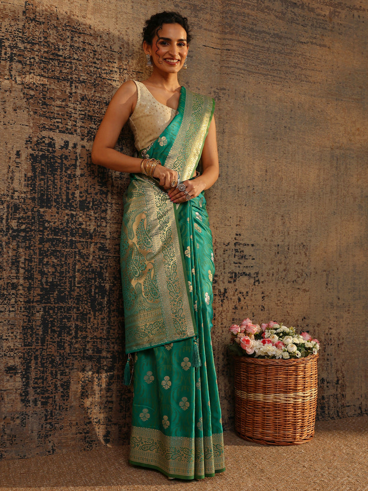 Green Floral Woven Design Silk Blend Saree With Unstitched Blouse Piece