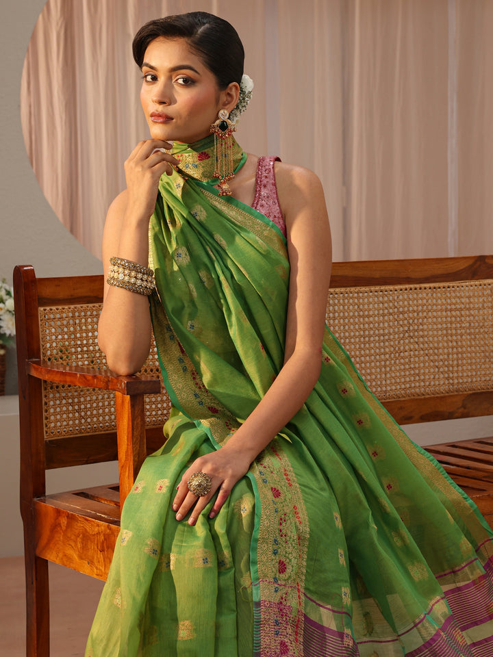 Green Jacquard Woven Design Silk Blend Saree