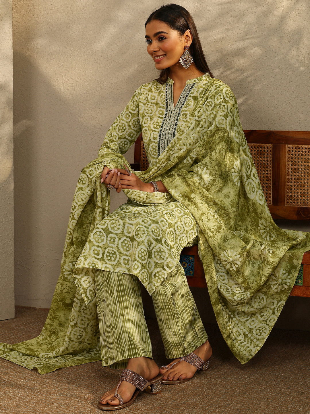 Green Printed Cotton Blend Straight Suit Set With Dupatta