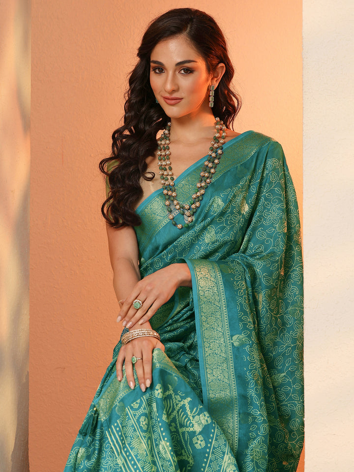 Green Printed Silk Blend Saree With Unstitched Blouse Piece