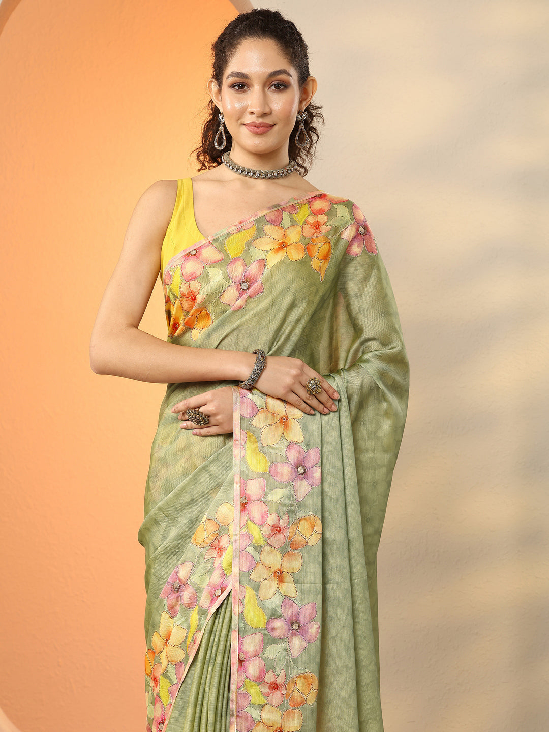 Green Printed Silk Blend Saree With Unstitched Blouse Piece