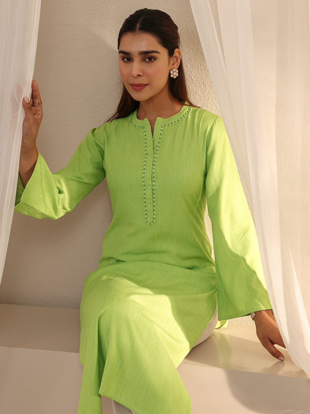 Green Solid Rayon Straight Kurta