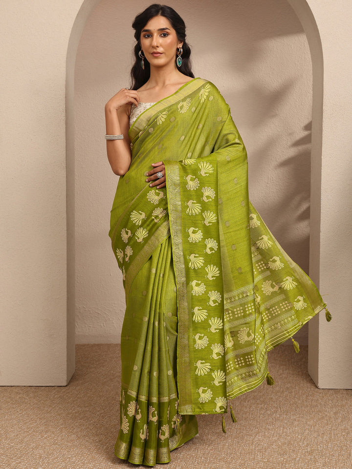 Green Woven Design Banarsi Silk Blend Saree With Unstitched Blouse Piece
