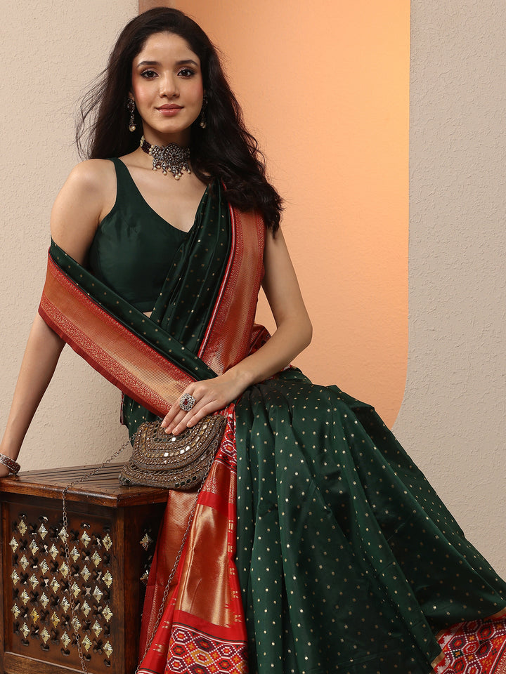 Green Woven Design Silk Blend Saree With Unstitched Blouse Piece