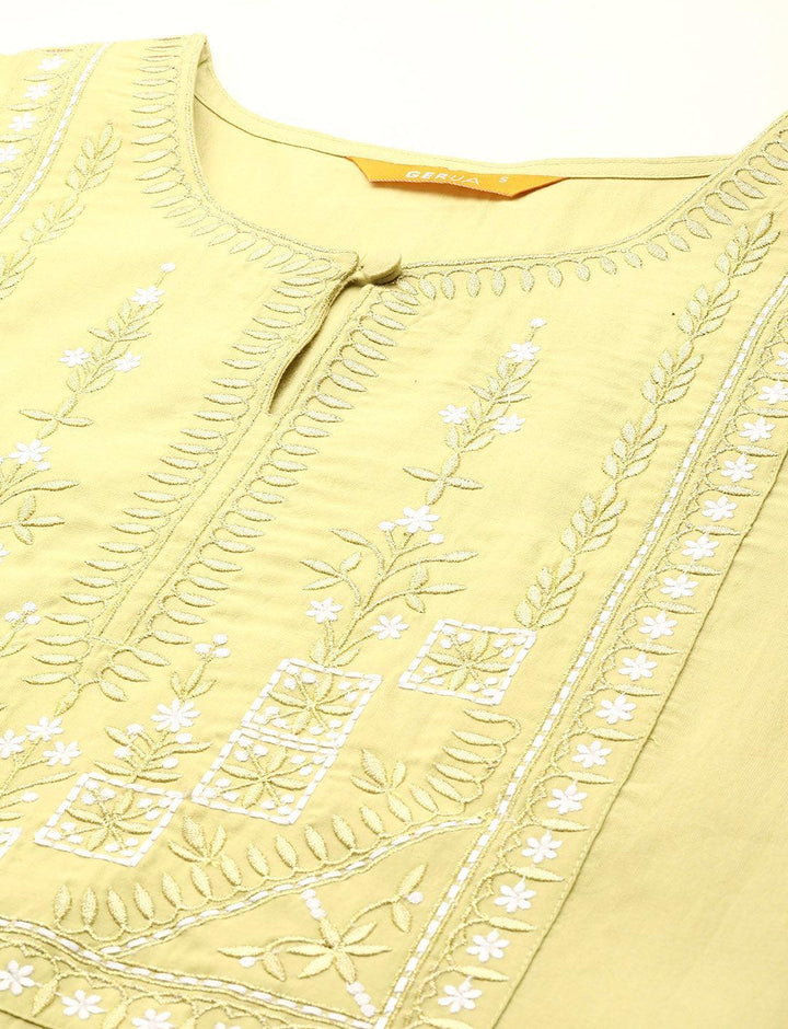 Green Yoke Design Silk Blend Straight Suit With Dupatta