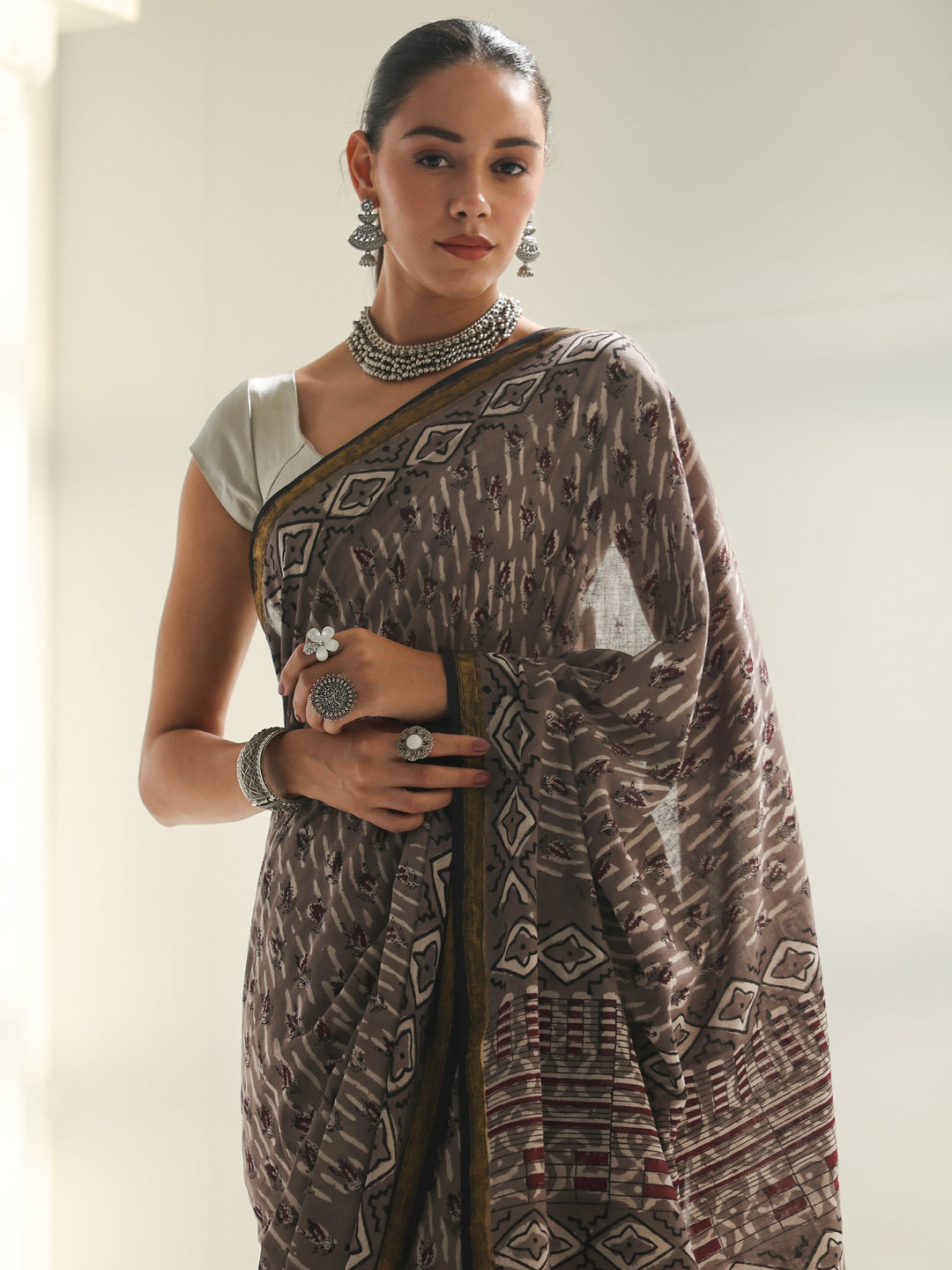 Grey Dabu Print Cotton Saree