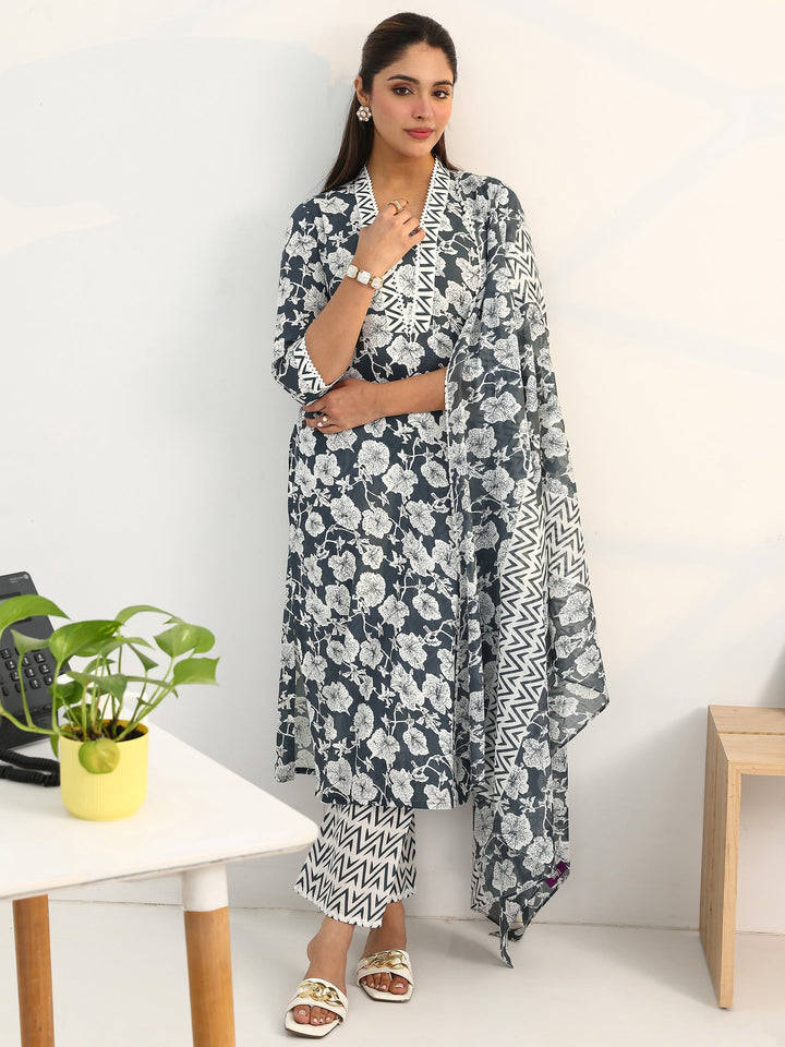 Grey Floral Printed Cotton Blend Straight Suit Set With Dupatta