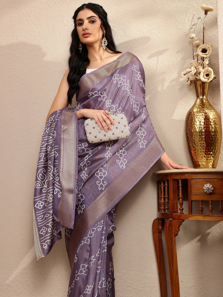 Lavender Bandhani Printed Silk Blend Saree With Unstitched Blouse Piece