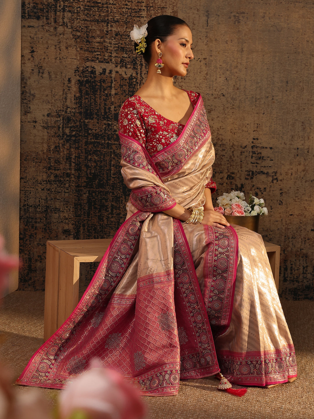 Libas Art Gold Ethnic Motifs Woven Design Silk Blend Saree With Unstitched Blouse Piece